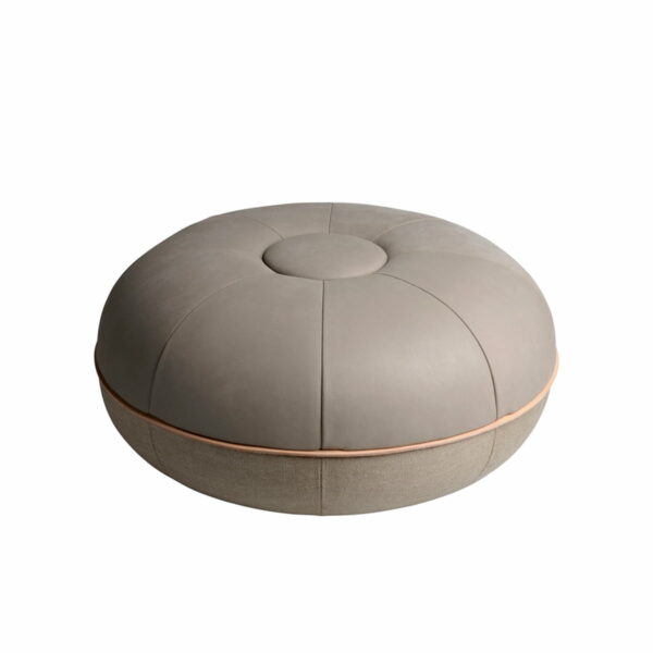 Fritz Hansen - Pouf by Cecilie Manz