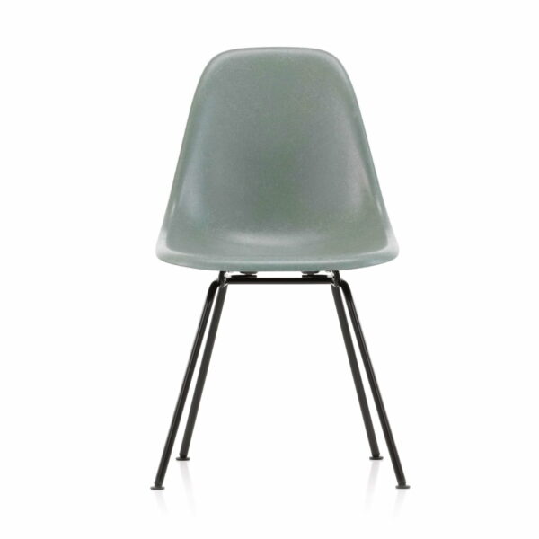 Vitra - Eames Fiberglass Side Chair DSX